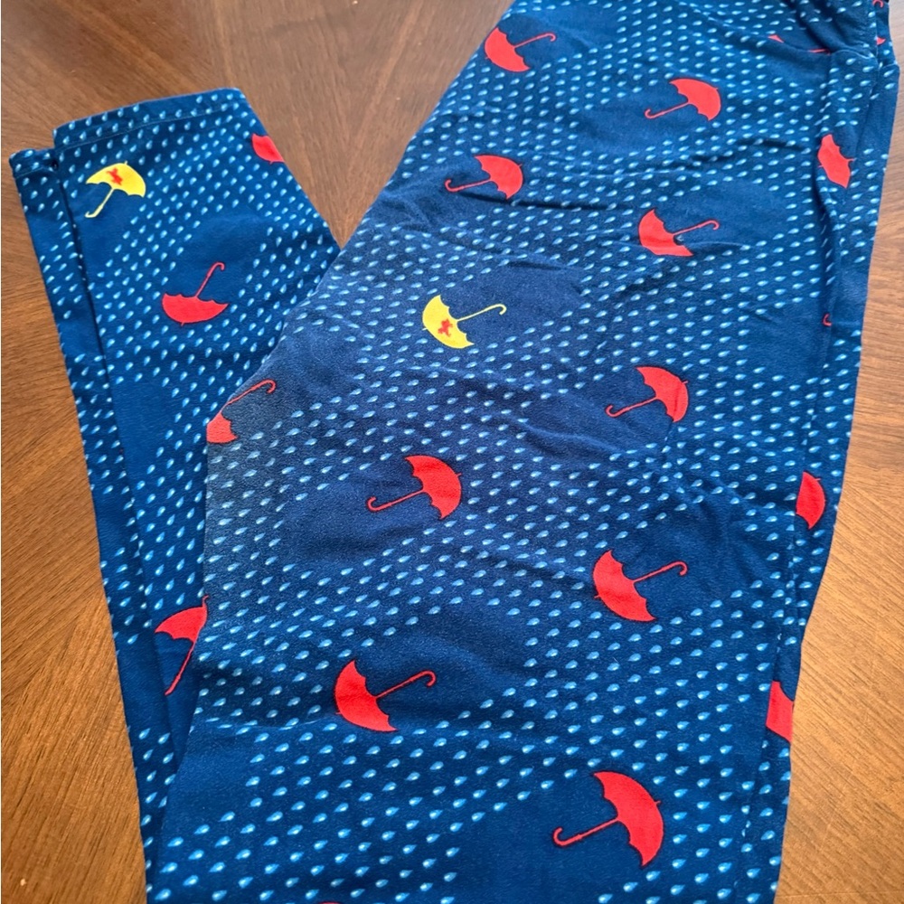 LuLaRoe Tall and Curvy Blue Leggings with Red Umbrella Unicorn Print
